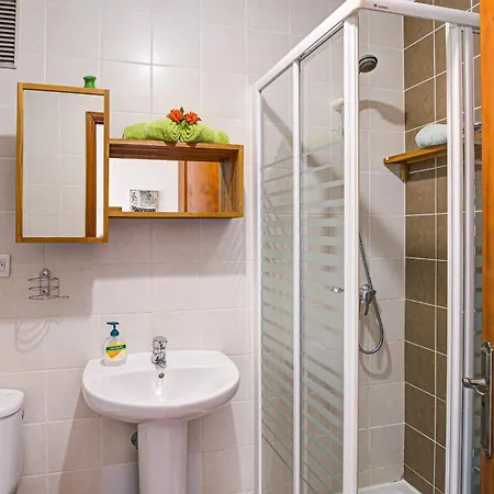 Private Terrace - Pool - Wifi Appartement