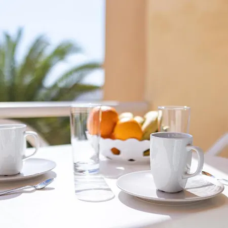 Private Terrace - Pool - Wifi Apartament